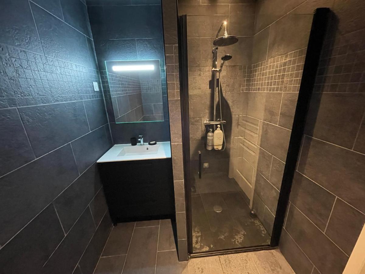 Apartment A 10 Minutes A Pied De La Mer, En Plein Centre-ville *
